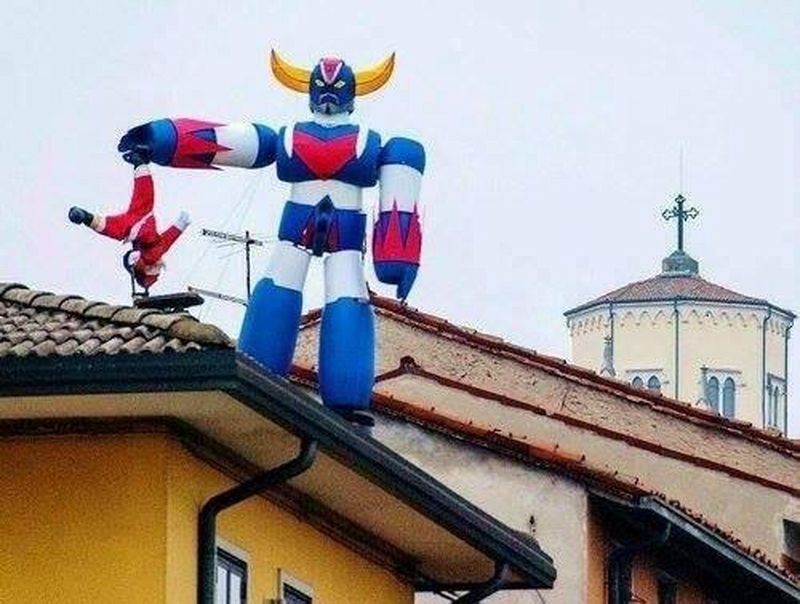 goldrake natale.jpg goldrake natale.jpg